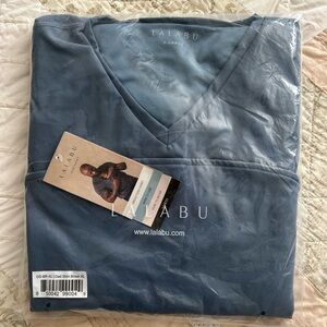 Lalabu Men's Dad Shirt in Blue (Brook) V-Neck Bonding / Baby-Wearing T-Shirt